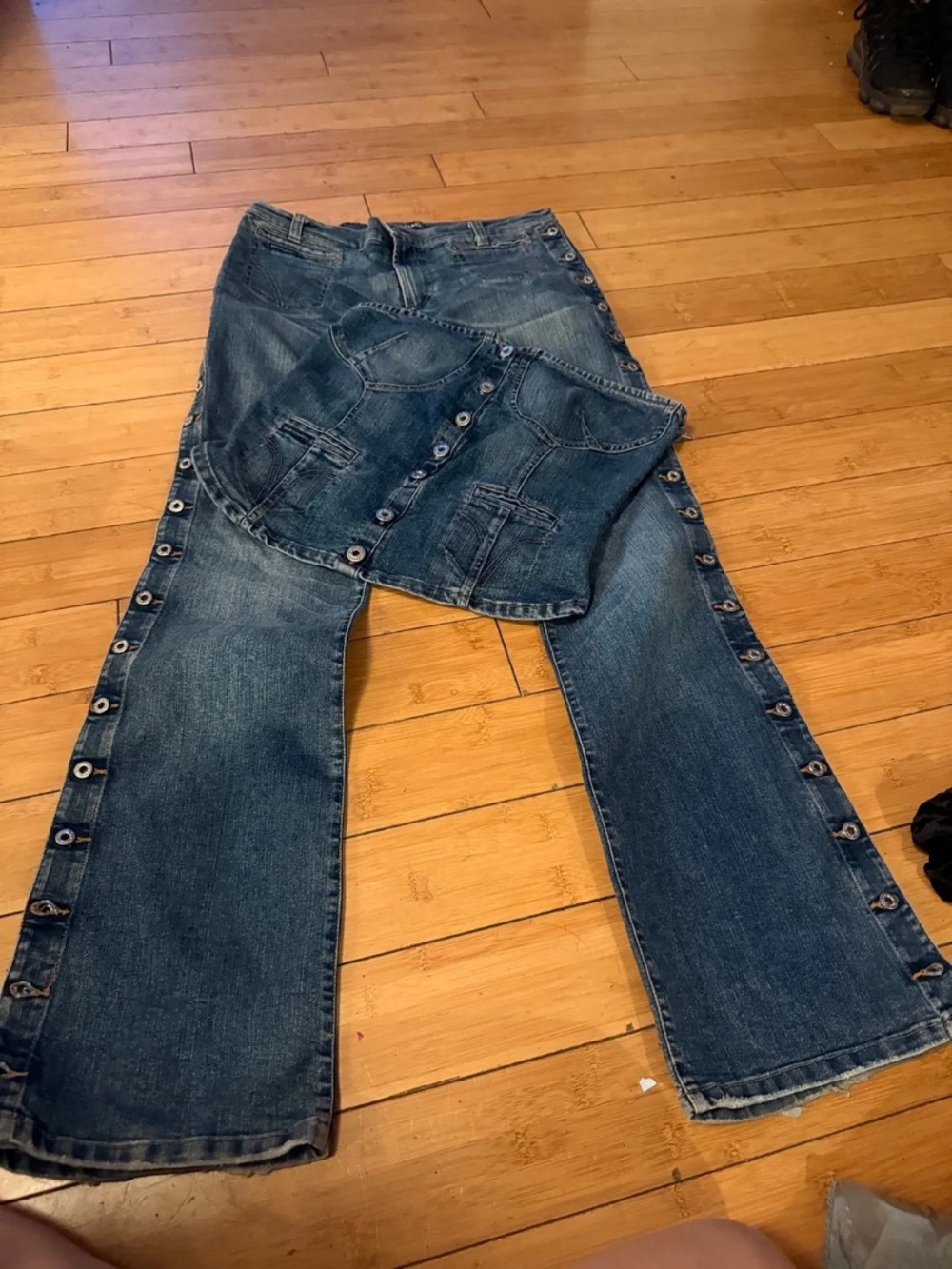 D&G set Blue Button-Side Flare Jeans